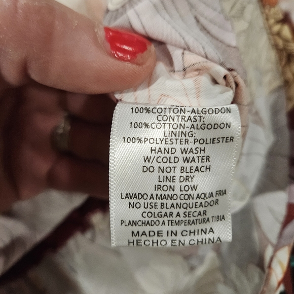 LISTICLE Floral V-Neck Blouse | Smocked Waist Romantic Boho Top.Size S (NWT) - Picture 7 of 16